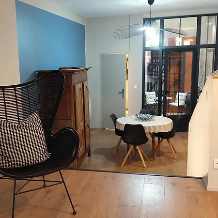 De Charme, Multi-niveaux - Jardin Public